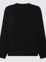 Allude Drop-shoulder Ribbed Jumper In Black