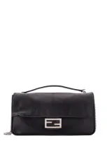 Fendi Baguette Chain Large Shoulder Bag In Nero+puvibr