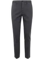 Incotex Trousers In Dark Brown