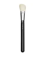 Mac 168s Large Angled Contour Brush In White