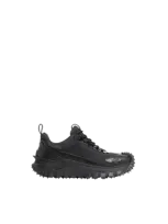 Moncler Collection Sneakers Trailgrip Gtx In Noir