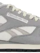 Reebok Gray & Off-white Classic Leather Sneakers In Chalk/grey 3/moonsto