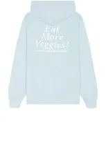 Sporty And Rich Eat More Veggies Hoodie In Baby Blue & White