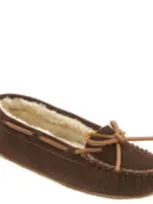 Minnetonka 'cally' Slipper In Chocolate Suede