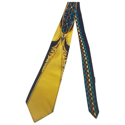 Pre-owned Versus Silk Tie In Other