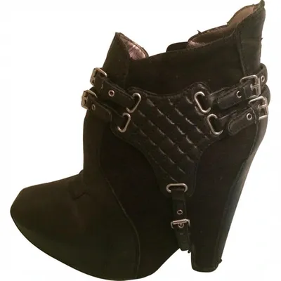 Pre-owned Sam Edelman Leather Ankle Boots In Black