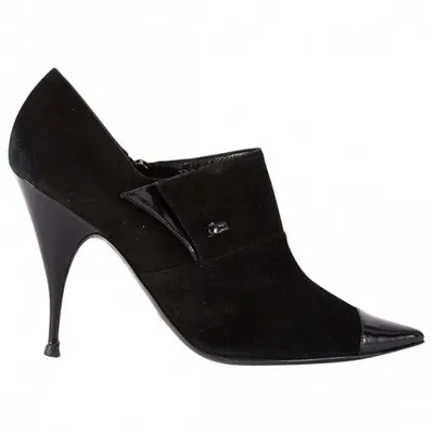 Pre-owned Giorgio Armani Ankle Boots In Black