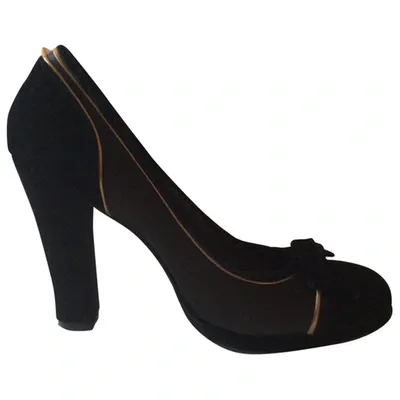 Pre-owned Bcbg Max Azria Black Suede Heels