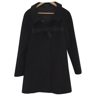 Pre-owned Theory Wool Coat In Black