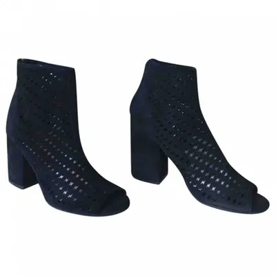 Pre-owned Ash Ankle Boots In Black