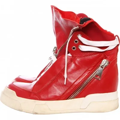 Pre-owned Elena Iachi Leather Trainers In Red