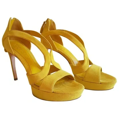 Pre-owned Alexander Mcqueen Heels In Yellow