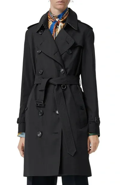 Burberry The Kensington Heritage Trench Coat In Midnight