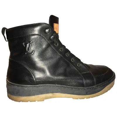 Pre-owned Louis Vuitton Leather Boots In Black