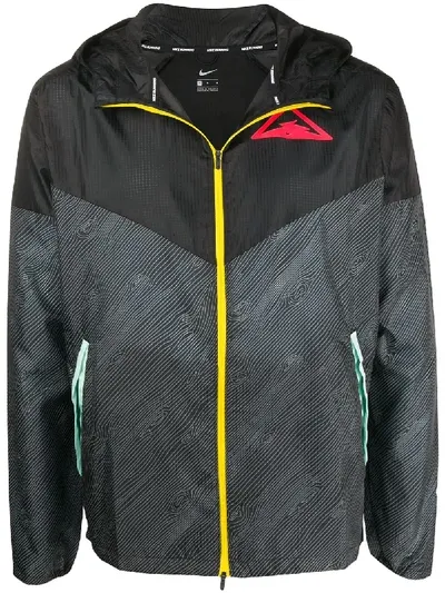 Nike Contrast Lightweight Jacket In Black