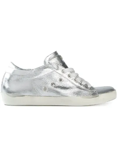 Leather Crown Metallisch Glänzende Sneakers Mit Ösen In Metallic