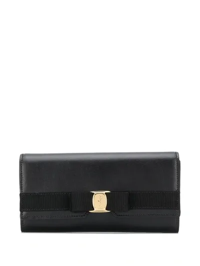 Ferragamo Vara Bow Continental Wallet In Black