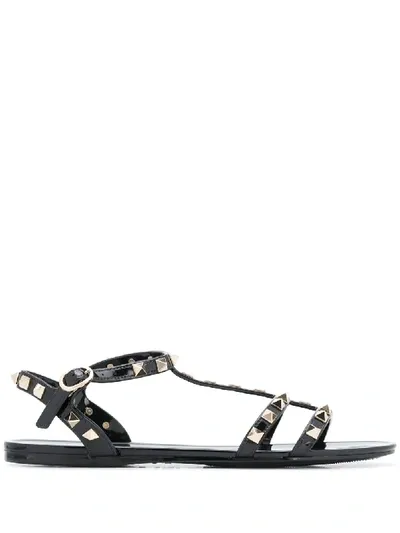 Valentino Garavani Rockstud Flat Rubber Sandals In Black