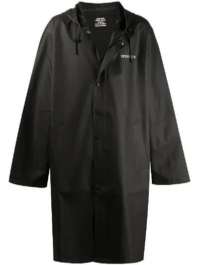 Vetements Logo Drawstring Raincoat In Black