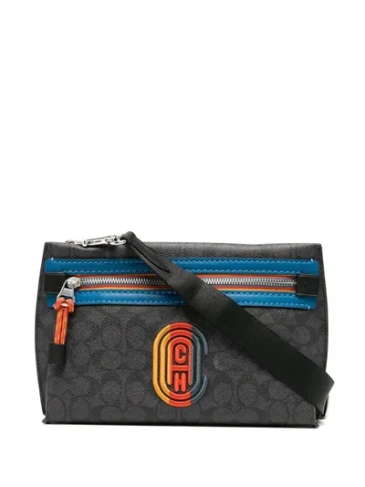 Coach Logo Messenger Bag In Black