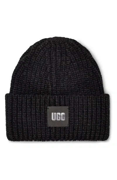 Ugg Chunky Ribbed Beanie In Black