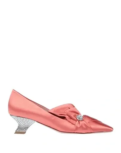 Roger Vivier Pumps In Pink