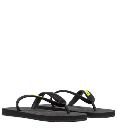 Vetements Logo Thong Sandals In Black