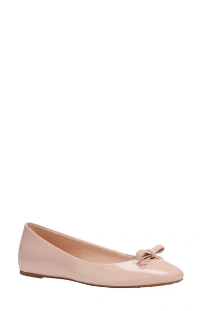 Kate Spade Kiersten Bow Patent Ballerina Flats In Beige