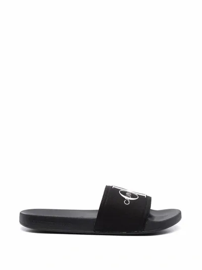 Calvin Klein Monogram-print Slides In Schwarz