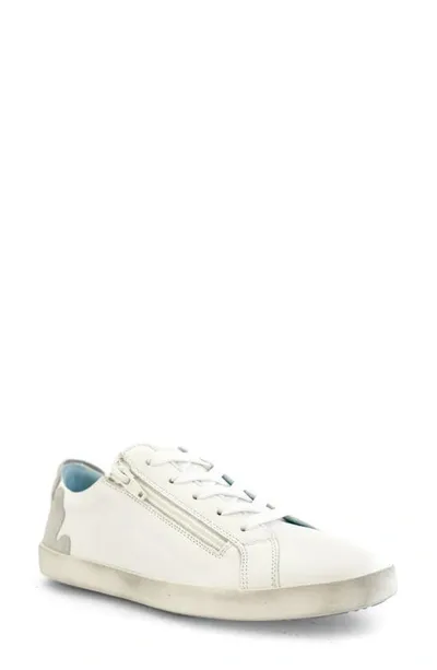 Cloud Vanessa Sneaker In Velvet White Ice