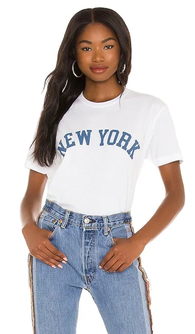 Departure New York Tee In White