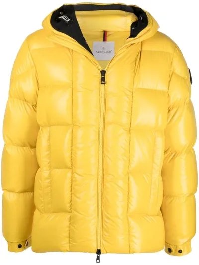 Moncler Piumino Corto Dougnac Giallo In Pastel Yellow