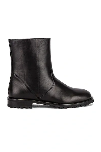 Manolo Blahnik Motosa Calf Leather Ankle Boots In Blck 0015