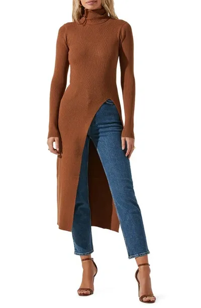 Astr High Slit Turtleneck Sweater In Camel