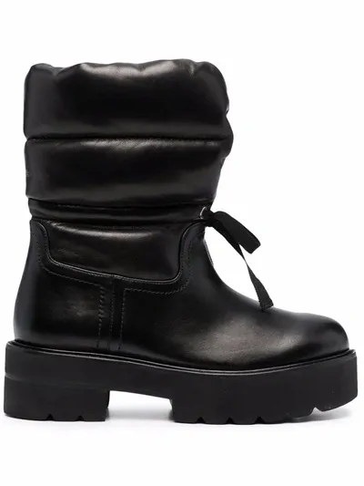 Stuart Weitzman Quilted Panelled Ankle Boots In 黑色