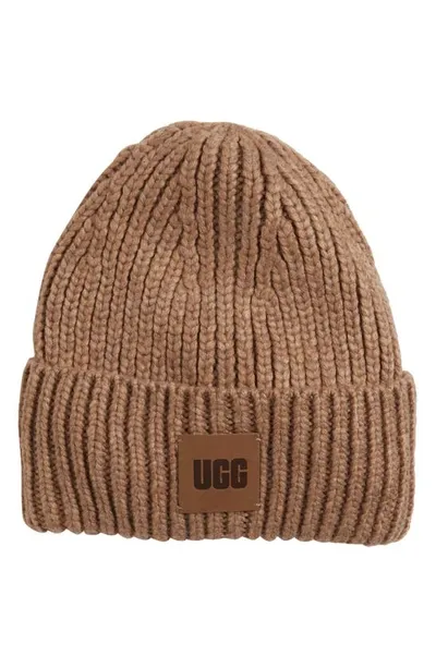 Ugg Chunky Ribbed Beanie In Camel