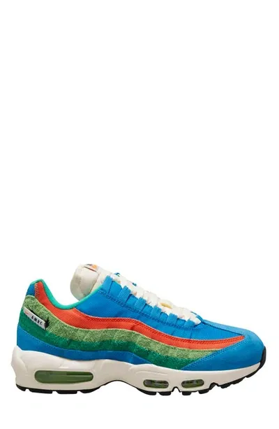 Nike Air Max 95 Se "running Club Photo Blue" Sneakers In Light Photo Blue,roma Green,mean Green,black