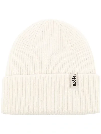 Drôle De Monsieur Laine Wool Beanie In Weiss