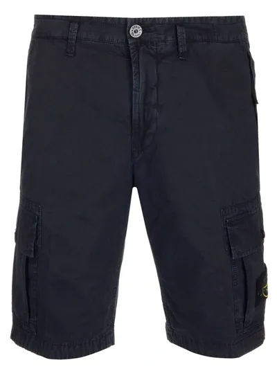 Stone Island Logo Patch Cargo Shorts In Navy