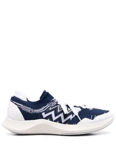 Missoni Zig-zag Knit Low-top Sneakers In Blau