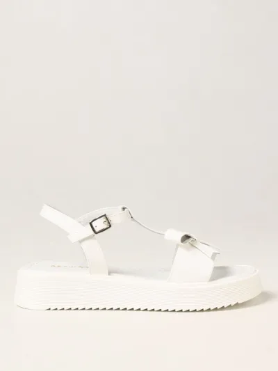 Montelpare Tradition Kids' Patent Leather Sandal In White