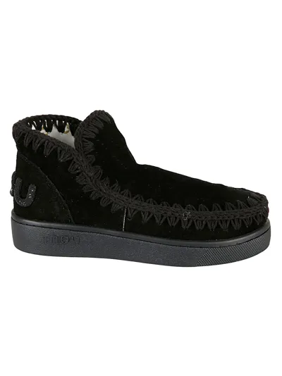 Mou Monochrome Sneakers In Black