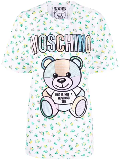 Moschino Patchwork Teddy Oversize Cotton Graphic Logo Tee In Fantasy Print White