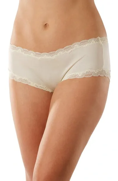 Uwila Warrior Soft Silks Lace-trim Bikini Briefs In Winter White