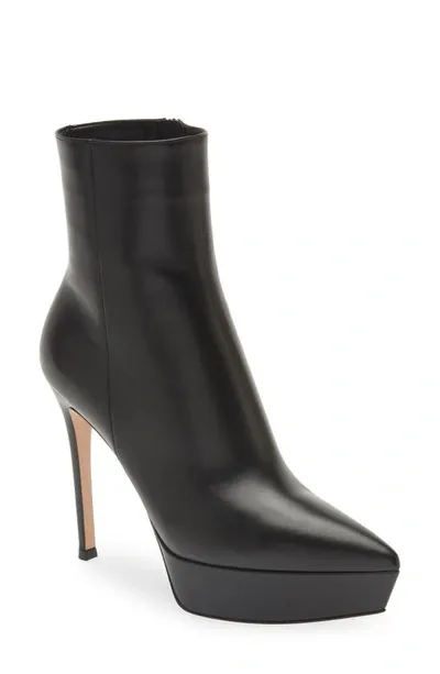 Gianvito Rossi Dasha 85 Leather Platform Ankle Boots In Black