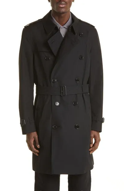 Burberry The Kensington Mid Cotton Gabardine Trench Coat In Black