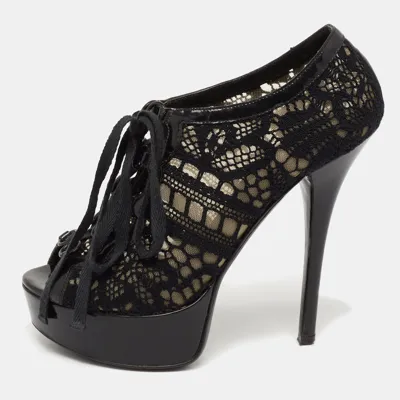 Pre-owned Dolce & Gabbana Black Lace And Patent Leather Lace-up Peep-toe Platform Booties Size 37.5