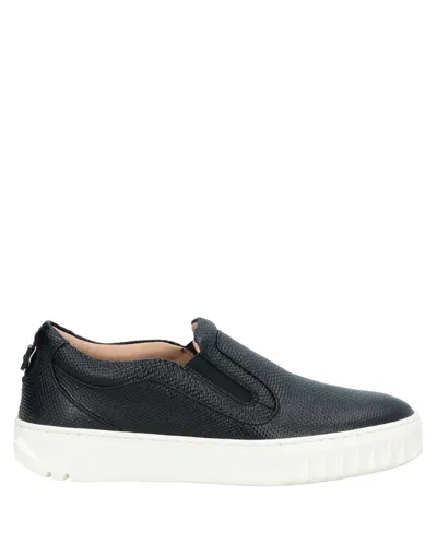 Ferragamo Logo-appliquéd Two-tone Textured-leather Sneakers In Black