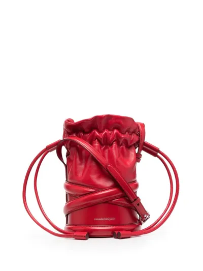 Alexander Mcqueen Tasche Baby Billy Aus Lackleder Rot In Red