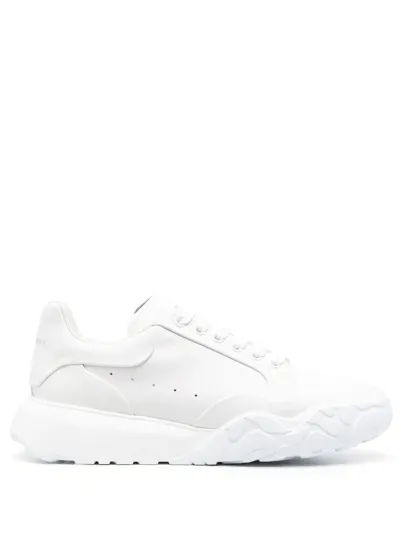 Alexander Mcqueen Court Low-top Sneakers In White